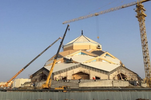 Новая мечеть с "зелеными" технологиями" открылась в г. Астана